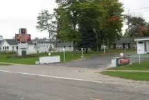 Photograph of Budget Inn, Mackinaw City