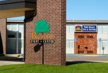 Photograph of Best Western The Falls Inn & Suites, 