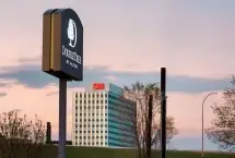 Photograph of Doubletree By Hilton, Saint Paul