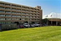 Photograph of Holiday Inn Kansas City - Sports Complex,