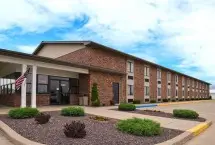 Photograph of Americas Best Value Inn, Monroe City