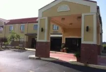 Photograph of Americas Best Inn, Flowood
