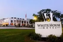 Photograph of White House Hotel, Biloxi