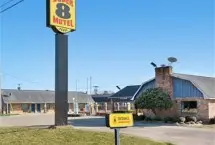 Photograph of Super 8, Magee