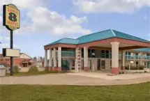 Photograph of Super 8, Richland