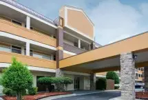 Photograph of Baymont Inn & Suites,