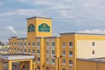 Photograph of La Quinta Inn & Suites, Minot