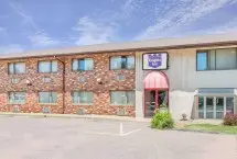Photograph of Knights Inn, South Sioux City