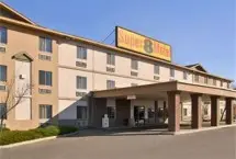 Photograph of Super 8, Albuquerque