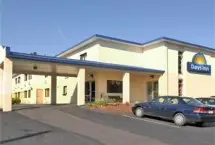 Photograph of Days Inn, Auburn