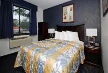 Photograph of Quality Inn, Floral Park