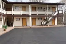 Photograph of Americas Best Value Inn, Highland