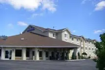 Photograph of Baymont Inn And Suites,