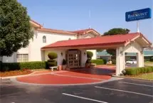Photograph of Sunset Inn And Suites, Oklahoma City