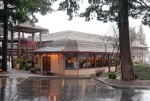Photograph of Willamette Inn,