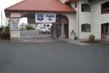 Photograph of Knights Inn, Newport