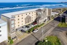 Photograph of Elizabeth Oceanfront Suites, Newport