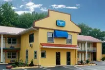 Photograph of Rodeway Inn, Lewisburg
