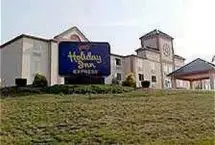 Photograph of Holiday Inn Express, North Huntington