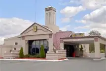 Photograph of Super 8, Pittston