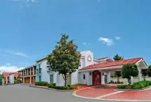 Photograph of Quality Inn Columbia, Columbia