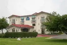 Photograph of La Quinta Inn West, 