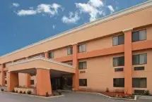 Photograph of Country Hearth Inn And Suites Memphis, 