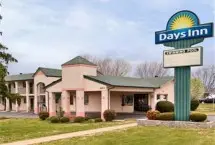 Photograph of Days Inn,