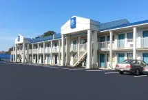 Photograph of Americas Best Value Inn, Kodak