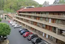 Photograph of Crossroads Inn And Suites, Gatlinburg