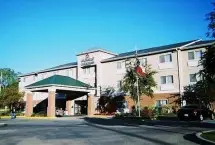 Photograph of Country Inn & Suites,