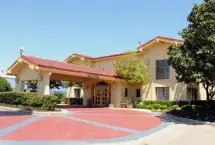 Photograph of LQ Inn Houston La Porte,