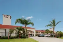 Photograph of Econo Lodge,