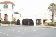 Photograph of LQ Inn Del Rio,
