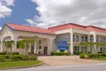 Photograph of Baymont Inn and Suites ( Airport ), Bedford