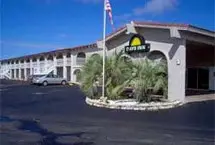 Photograph of Days Inn, Lytle