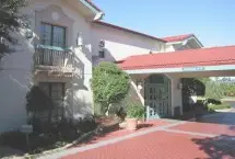 Photograph of LQ Inn,