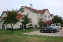 Photograph of Country Inn and Suites, 