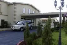 Photograph of Americas Best Inn, Arlington