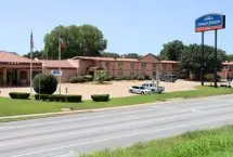 Photograph of Howard Johnson, Austin