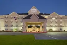 Photograph of Country Inn & Suites, Texarkana