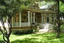 Photograph of 1908 Ayres Inn, San Antonio
