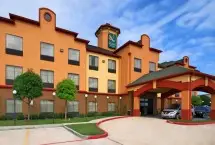 Photograph of Quality Suites, Houston