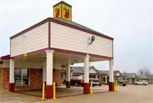 Photograph of Super 8, Navasota