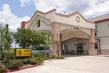 Photograph of Super 8, Beaumont