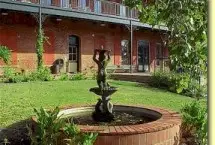 Photograph of Ant Street Inn, Brenham