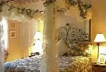 Photograph of Roses and the River Bed and Breakfast, Brazoria