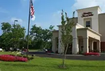 Photograph of Hampton Inn, Alexandria