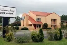 Photograph of Williamsburg Outlet Mall Inn,