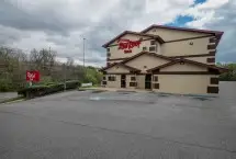 Photograph of Red Roof Inn, 
